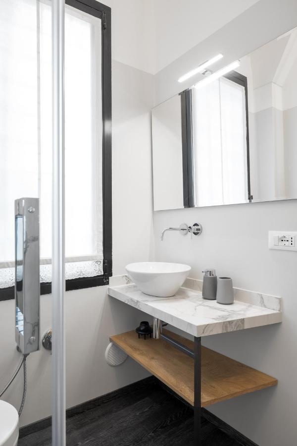Flats4Rent Casa Di Tea Lägenhet Verona Exteriör bild